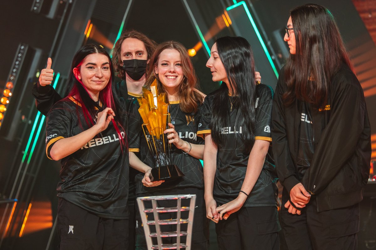 Shopify Rebellion Win Champions After RECORD Breaking Florescent Performance